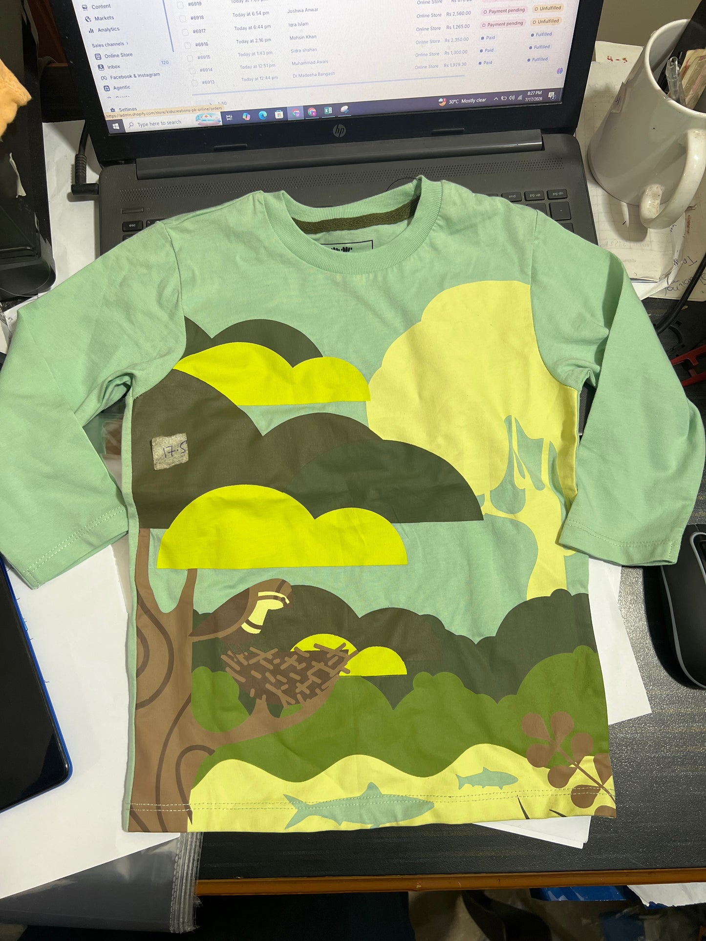 Branded Full Sleeve tshirt for kids - 3-4 yr (minor defect)