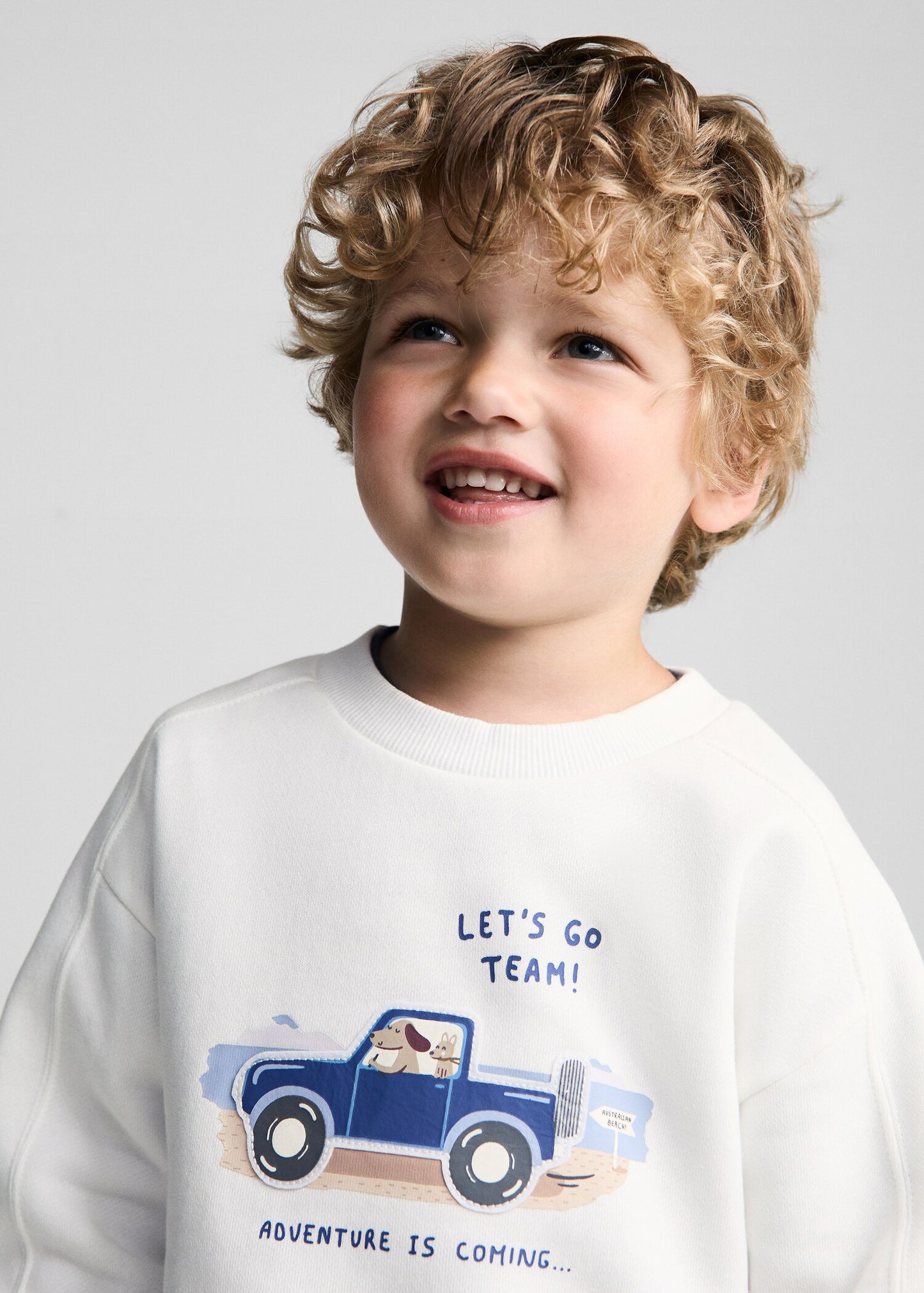 MNG Branded Sweatshirt