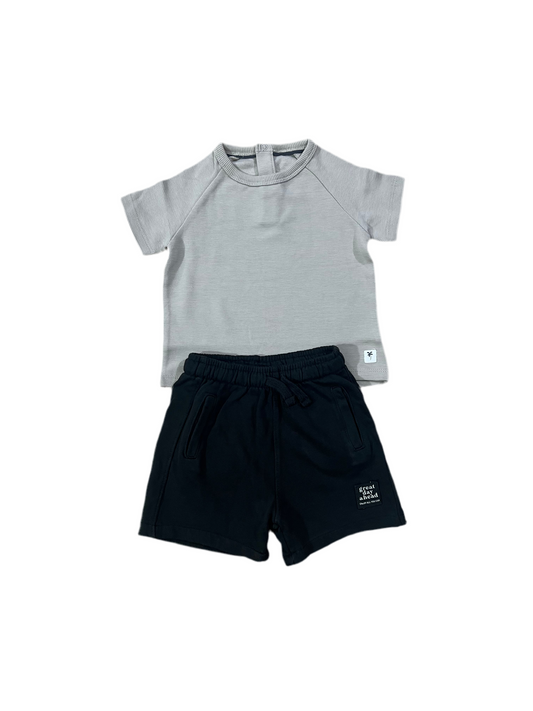 C&A branded 2 PC set
