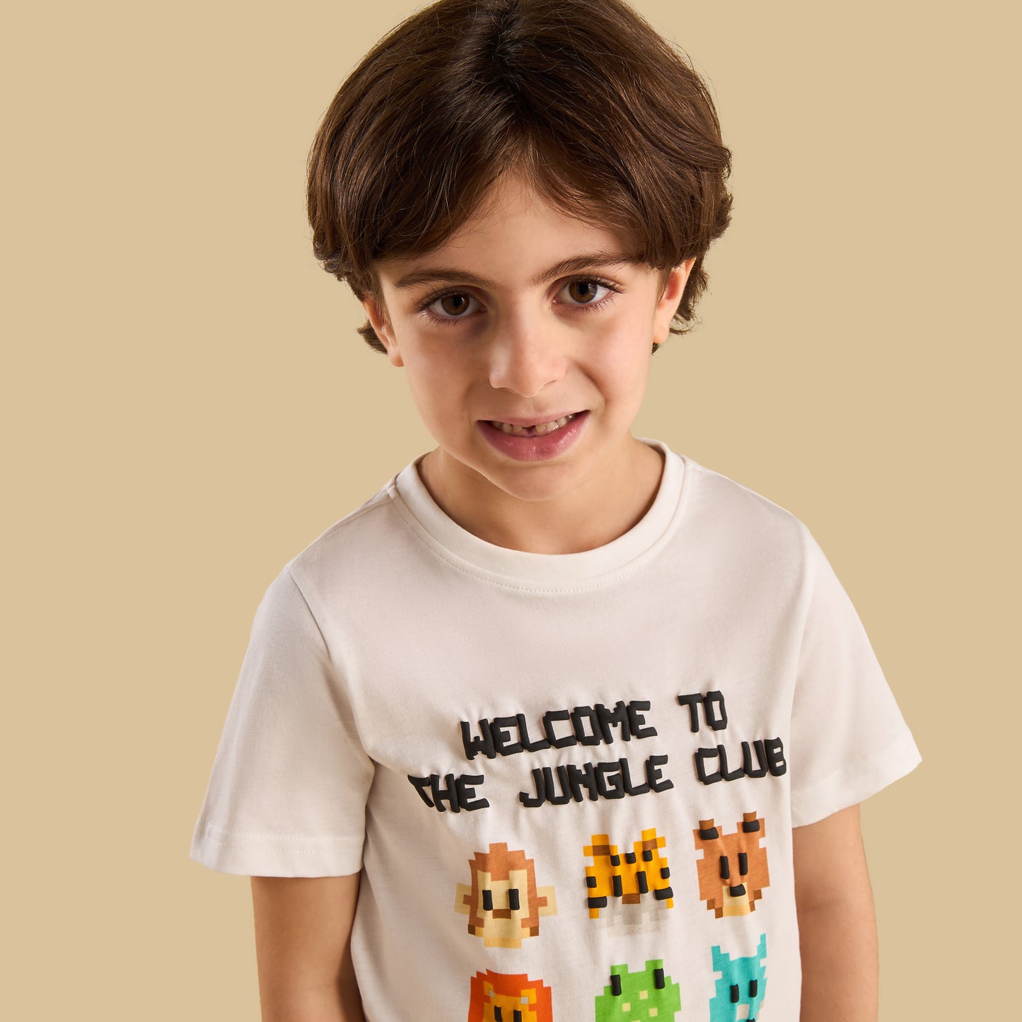 Max branded T-shirt (18 m to 7 yr)