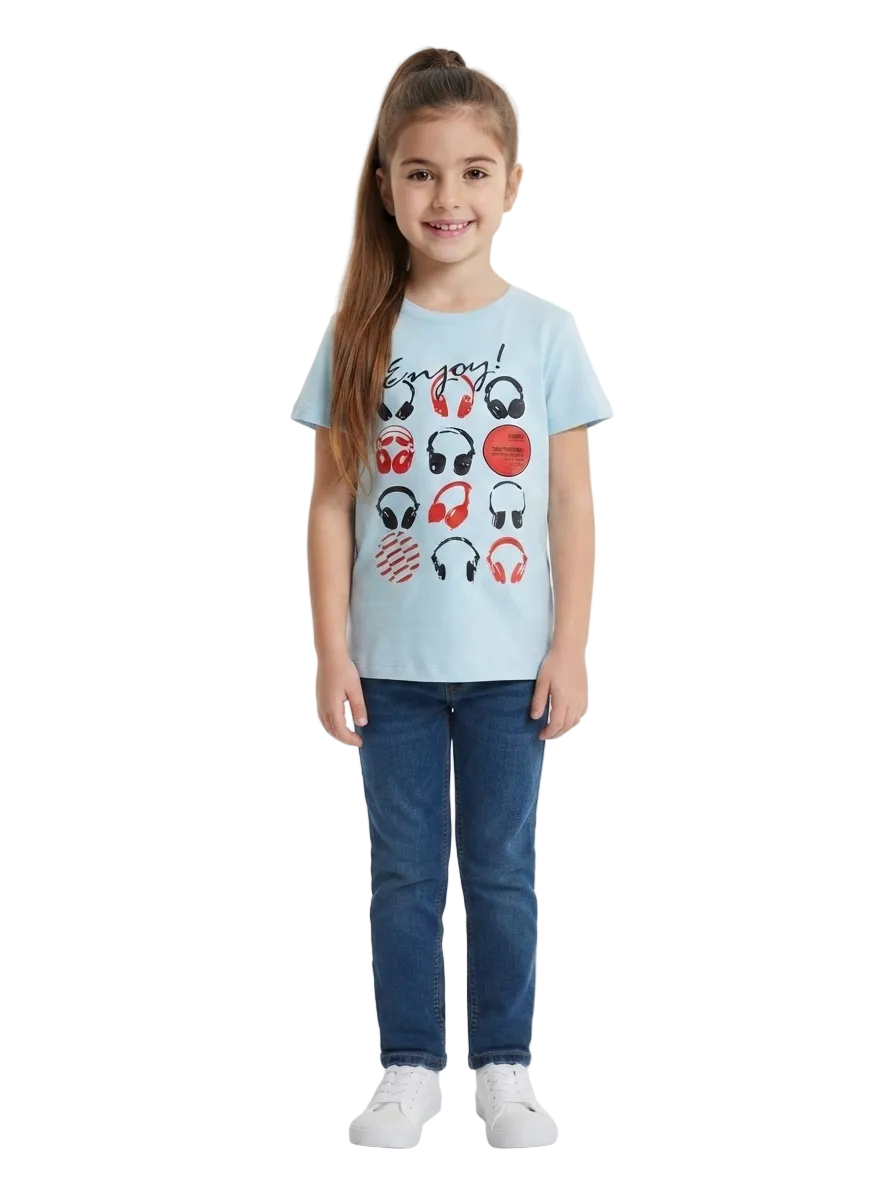 Skinni Minni Branded Tshirt for baby girl 5 year (Minor def)