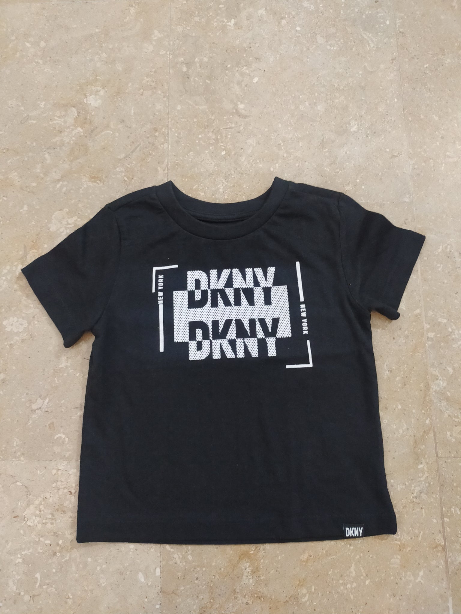 DKNY Black T-shirt for boys